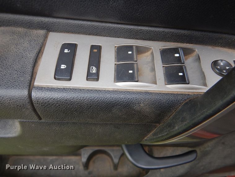 image for item DI0366 2011 Chevrolet Silverado 3500HD  Ext. Cab pickup truck