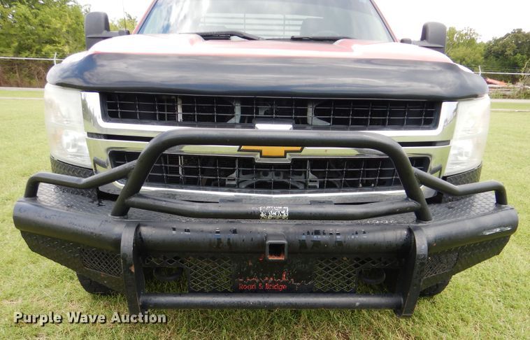 image for item DI0366 2011 Chevrolet Silverado 3500HD  Ext. Cab pickup truck