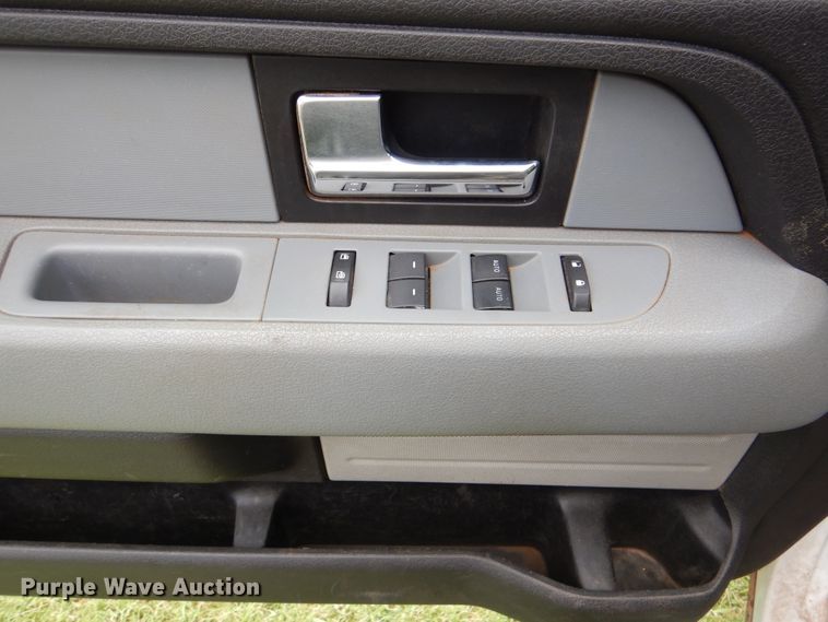 image for item DI0369 2014 Ford F150 XL  SuperCab pickup truck