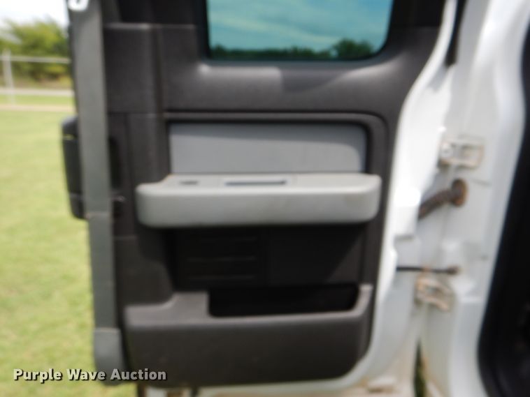 image for item DI0369 2014 Ford F150 XL  SuperCab pickup truck