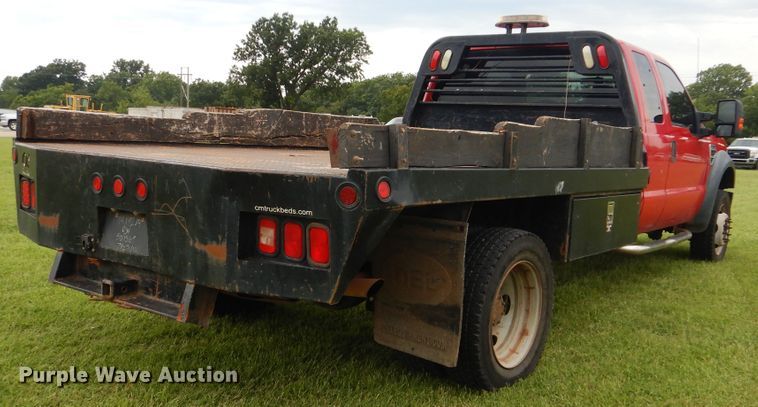 image for item DI0370 2010 Ford F550 Super Duty  SuperCab flatbed truck