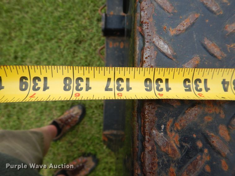 image for item DI0370 2010 Ford F550 Super Duty  SuperCab flatbed truck