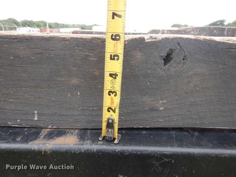 image for item DI0370 2010 Ford F550 Super Duty  SuperCab flatbed truck