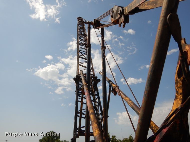 image for item HB9373 1997 FMC Link Belt HC-108C  truck crane