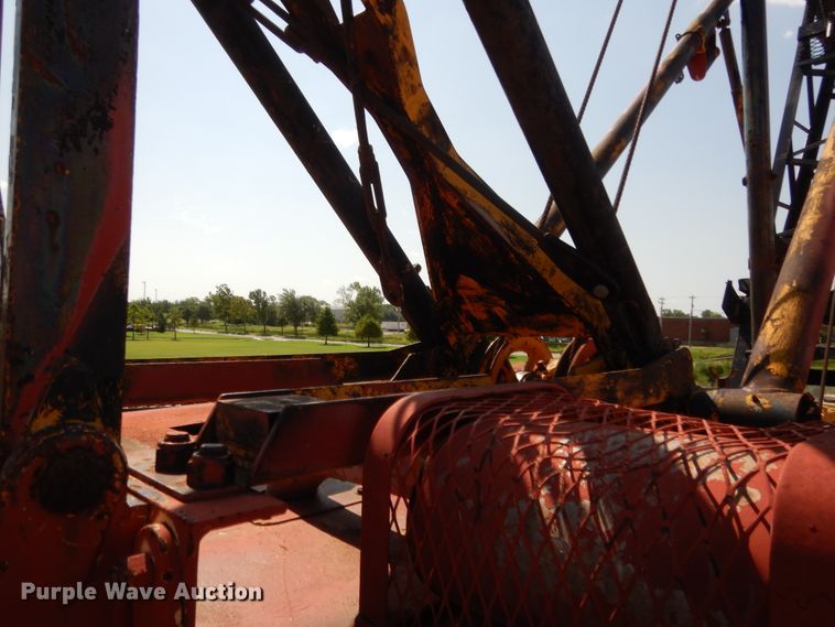 image for item HB9373 1997 FMC Link Belt HC-108C  truck crane