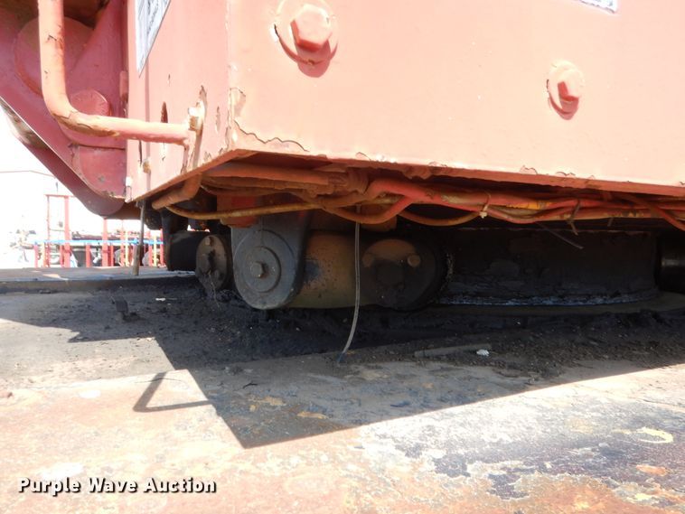 image for item HB9373 1997 FMC Link Belt HC-108C  truck crane