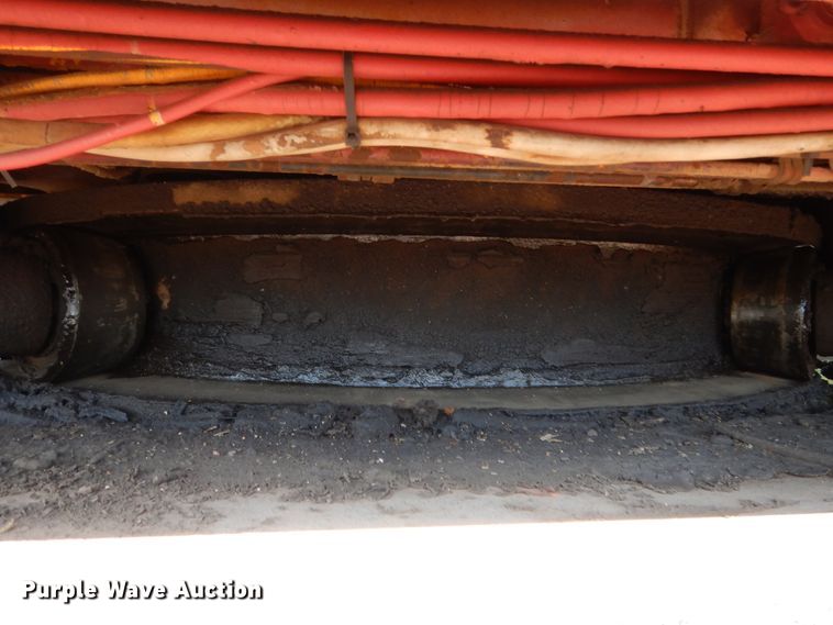 image for item HB9373 1997 FMC Link Belt HC-108C  truck crane