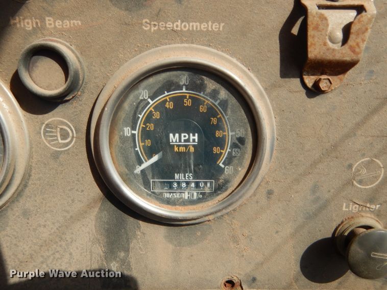 image for item HB9373 1997 FMC Link Belt HC-108C  truck crane