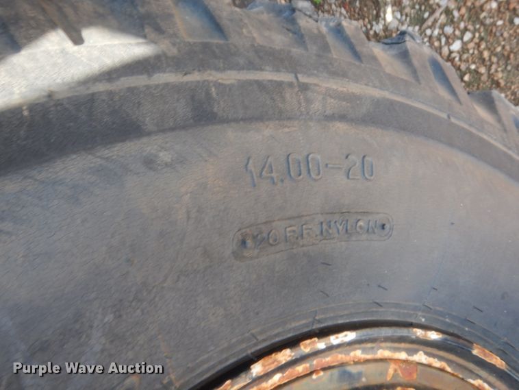 image for item HB9373 1997 FMC Link Belt HC-108C  truck crane