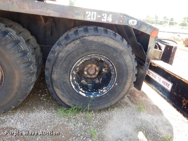 image for item HB9373 1997 FMC Link Belt HC-108C  truck crane