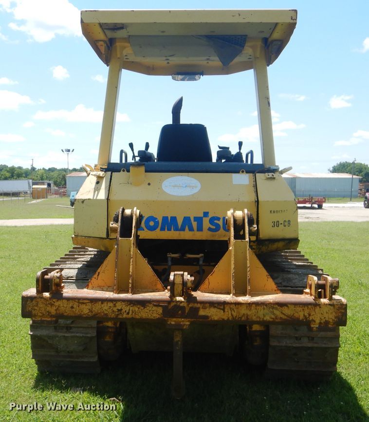 image for item HJ9890 2001 Komatsu D41E  dozer