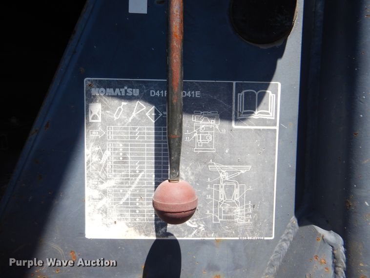 image for item HJ9890 2001 Komatsu D41E  dozer