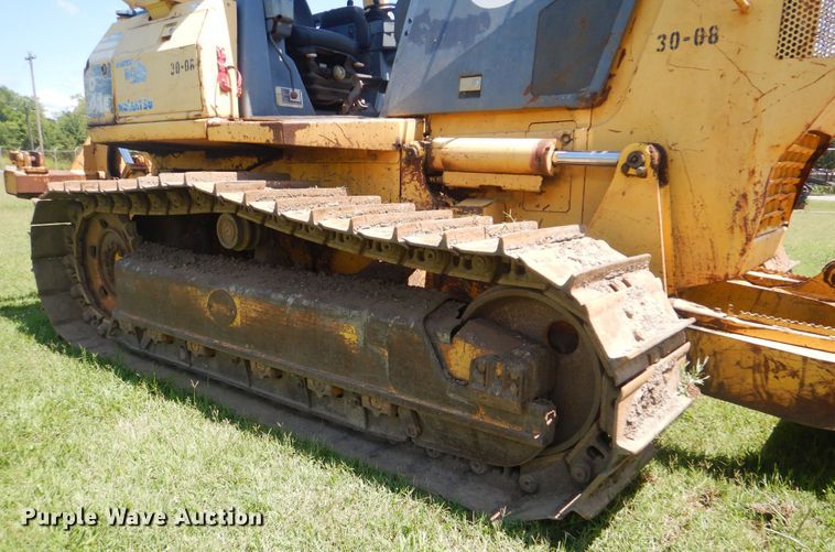 image for item HJ9890 2001 Komatsu D41E  dozer