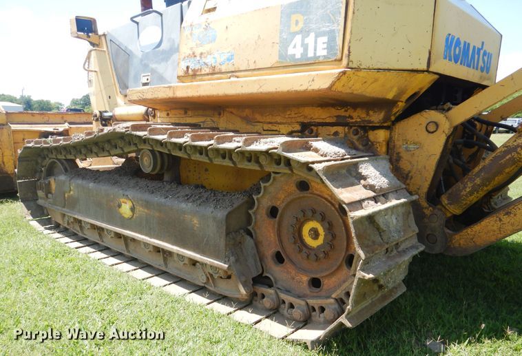 image for item HJ9890 2001 Komatsu D41E  dozer