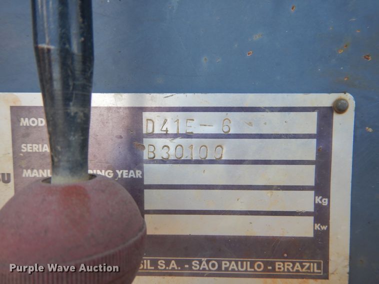 image for item HJ9890 2001 Komatsu D41E  dozer