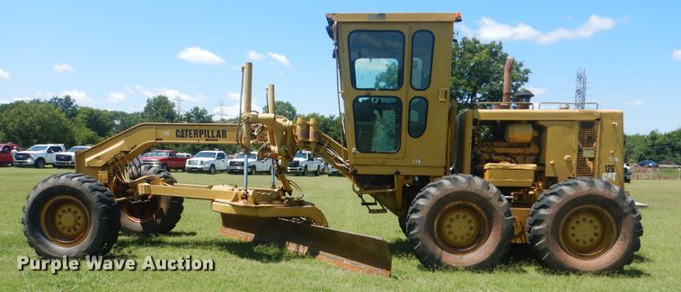 image for item HJ9892 1980 Caterpillar 12G  motor grader