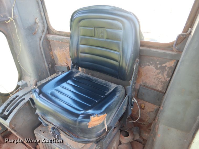 image for item HJ9892 1980 Caterpillar 12G  motor grader