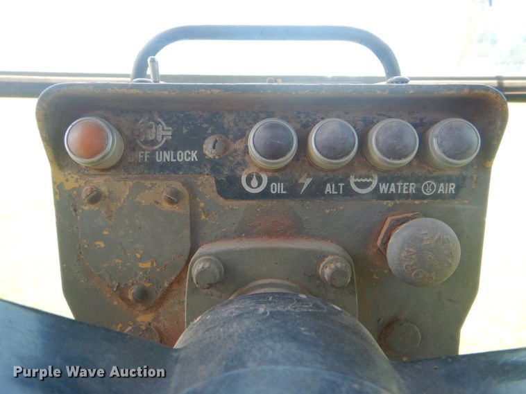 image for item HJ9892 1980 Caterpillar 12G  motor grader