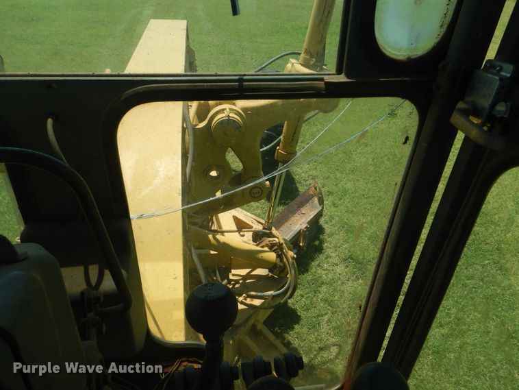 image for item HJ9892 1980 Caterpillar 12G  motor grader