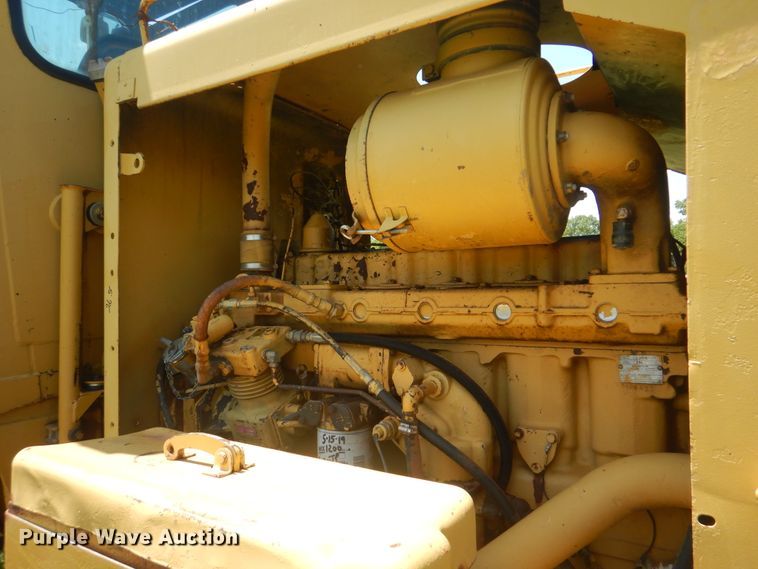 image for item HJ9892 1980 Caterpillar 12G  motor grader