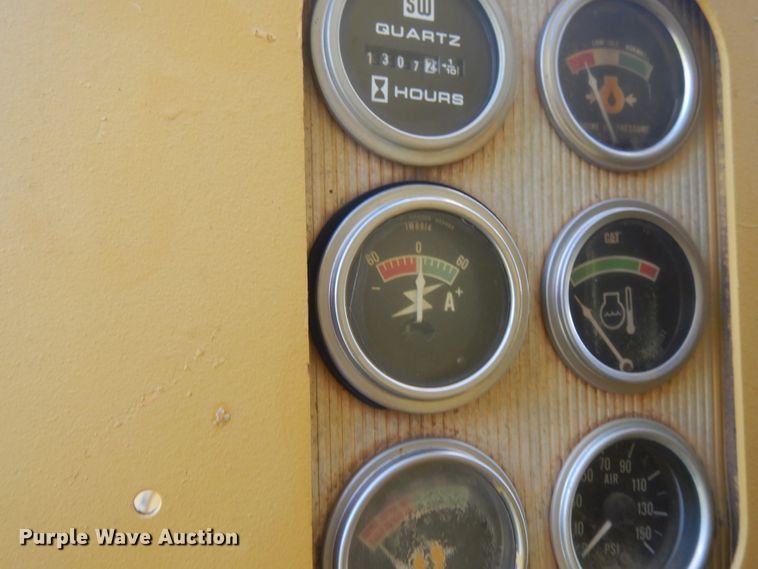 image for item HJ9892 1980 Caterpillar 12G  motor grader