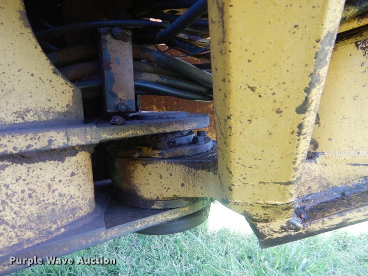 image for item HJ9892 1980 Caterpillar 12G  motor grader