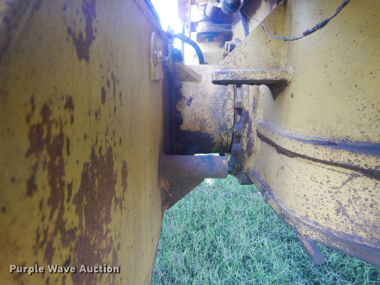 image for item HJ9892 1980 Caterpillar 12G  motor grader