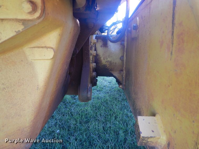 image for item HJ9892 1980 Caterpillar 12G  motor grader