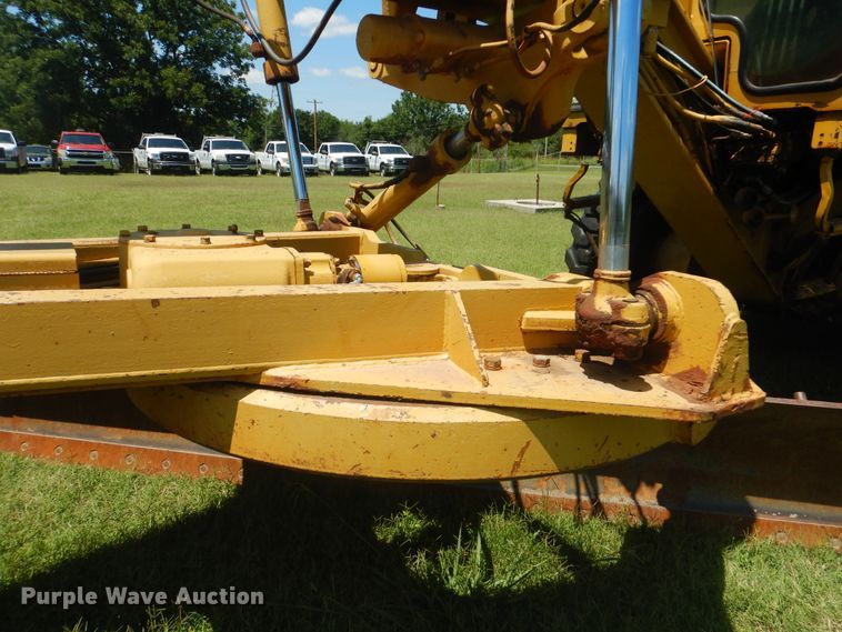 image for item HJ9892 1980 Caterpillar 12G  motor grader