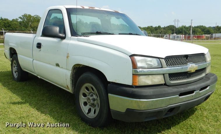 image for item HJ9893 2006 Chevrolet Silverado 1500  pickup truck