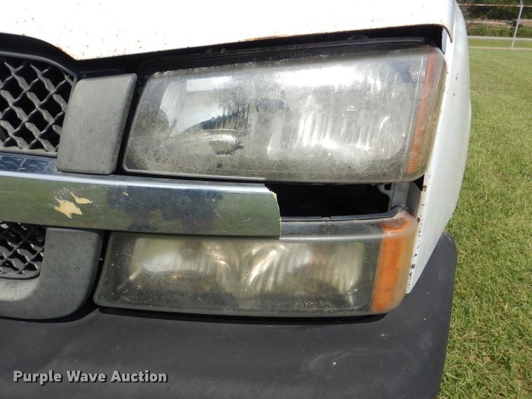 image for item HJ9893 2006 Chevrolet Silverado 1500  pickup truck