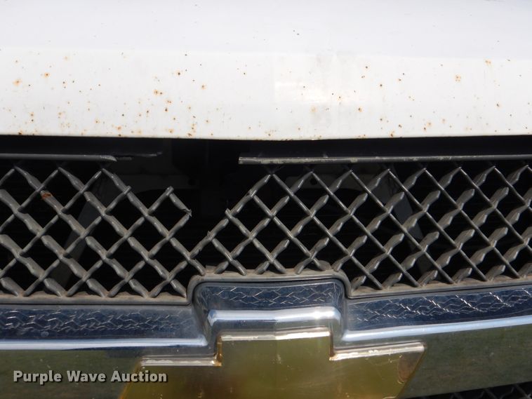 image for item HJ9893 2006 Chevrolet Silverado 1500  pickup truck