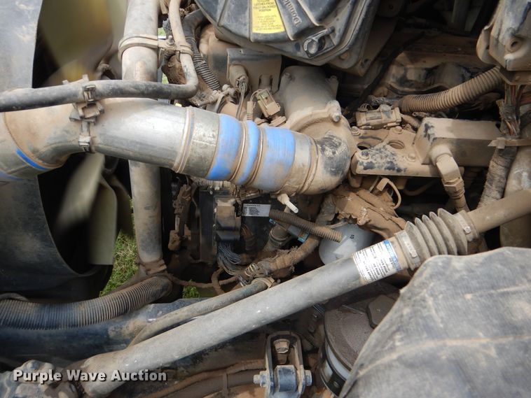 image for item HJ9894 2006 Ford F750 Super Duty  flatbed truck