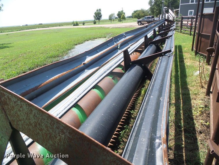 image for item DD0391 John Deere 930R rigid head