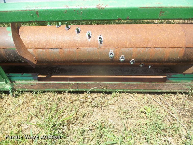 image for item DD0391 John Deere 930R rigid head