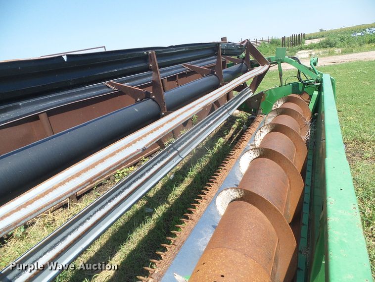 image for item DD0391 John Deere 930R rigid head