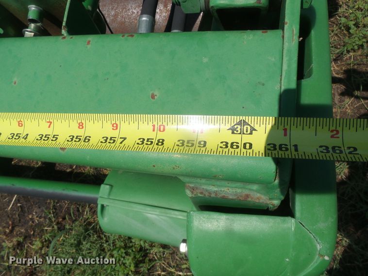 image for item DD0391 John Deere 930R rigid head