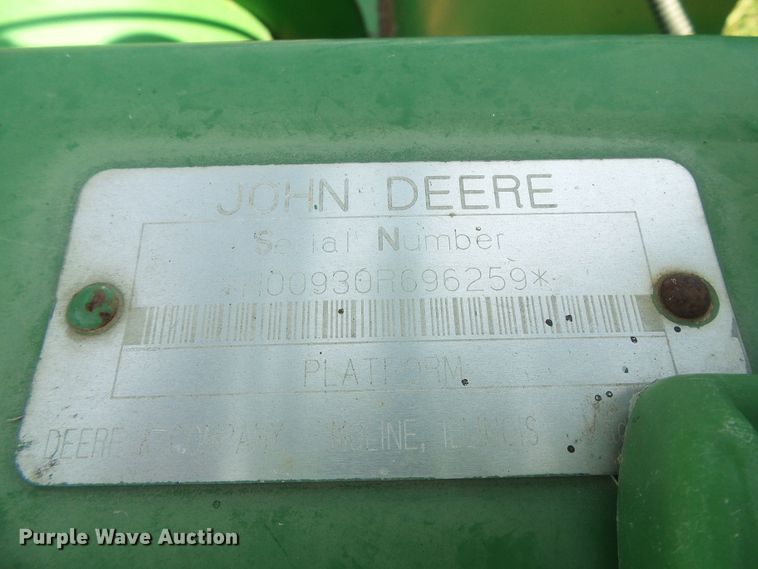 image for item DD0391 John Deere 930R rigid head