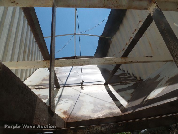 image for item DD0392 1999 shop built single hopper bottom grain trailer