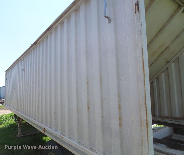 image for item DD0392 1999 shop built single hopper bottom grain trailer
