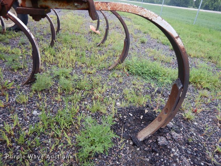 image for item DF5247 International 55 chisel