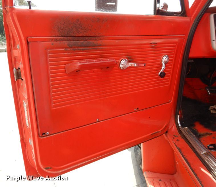 image for item DF5261 1967 Chevrolet 40  grain truck