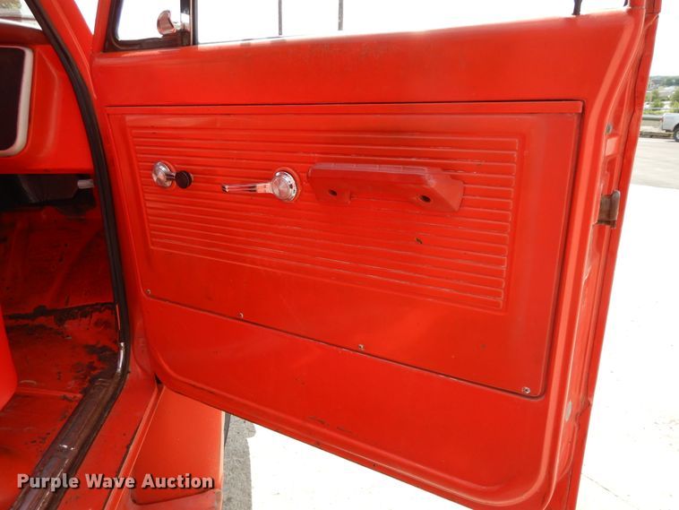 image for item DF5261 1967 Chevrolet 40  grain truck