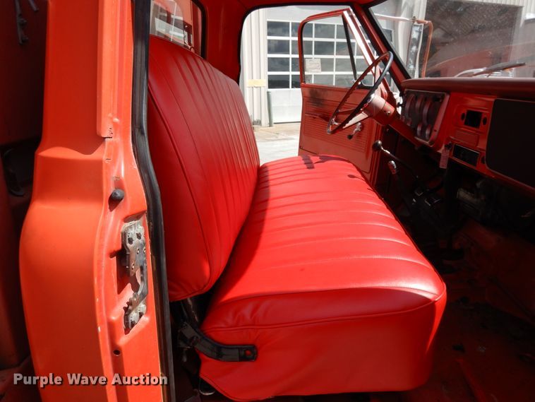 image for item DF5261 1967 Chevrolet 40  grain truck