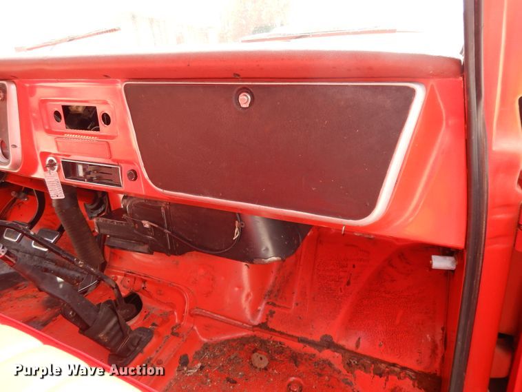 image for item DF5261 1967 Chevrolet 40  grain truck