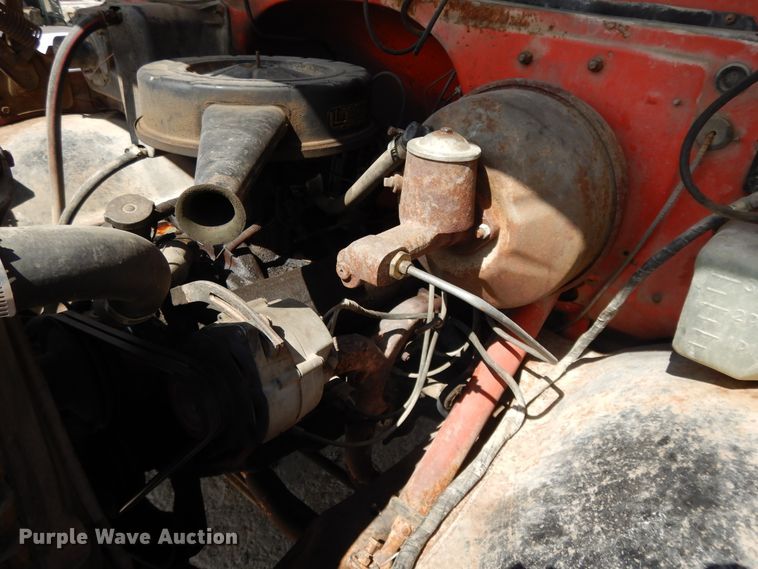 image for item DF5261 1967 Chevrolet 40  grain truck