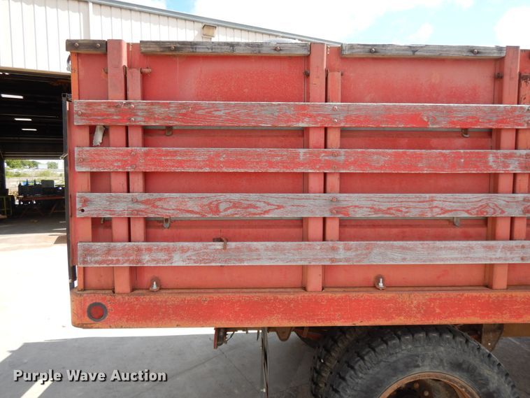 image for item DF5261 1967 Chevrolet 40  grain truck