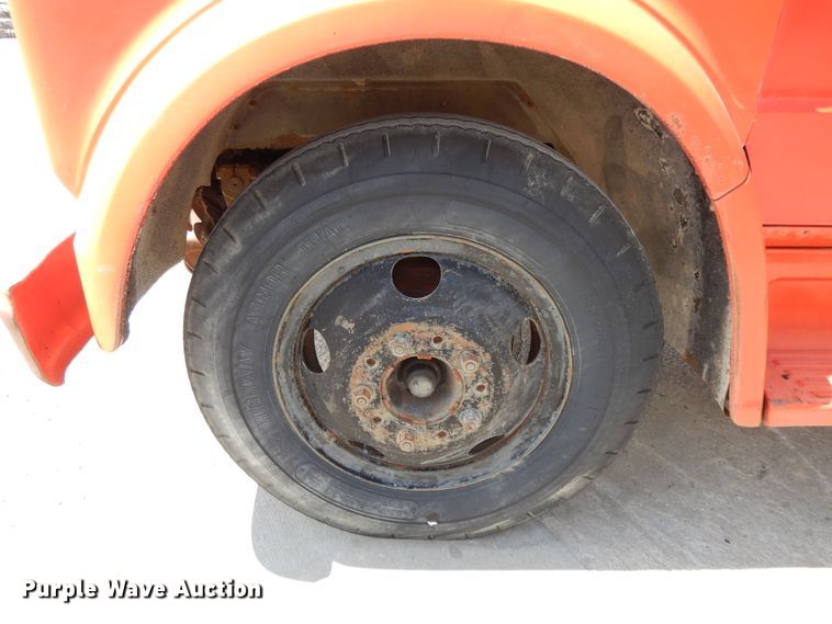 image for item DF5261 1967 Chevrolet 40  grain truck