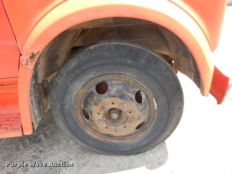 image for item DF5261 1967 Chevrolet 40  grain truck