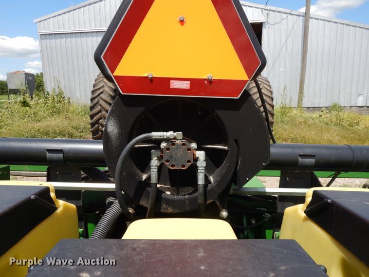 image for item DF5262 2004 John Deere 1780 no-till planter